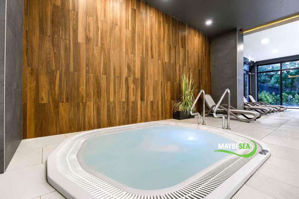 Апартаменти Maybesea Polanki Park Premium